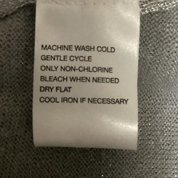 Vintage SAG HARBOR Woman Silver Metallic Striped Tunic Top Plus Sz 1X #184H - Picture 10 of 10